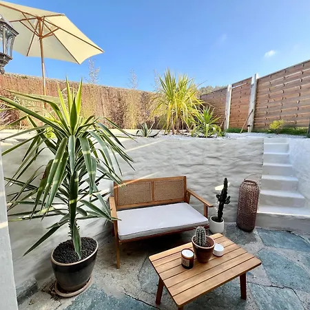 Le Pre De La & Privatif