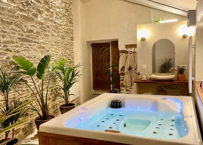 Le Pre De La & Privatif *